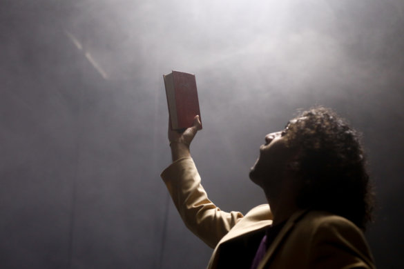 GIVE ME A PLACE TO STAND ON AND I WILL MOVE THE EARTH - IMG_2914