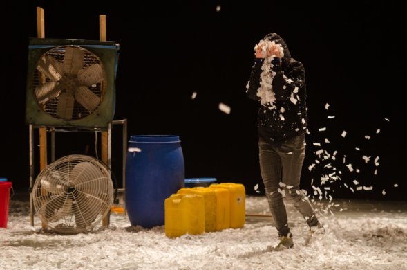 ביה״ס למזג אויר: נון טרופו - נון טרופו צילום עדי עובדיה 2טסט