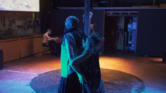 קאירוס - Sequence 01.00_21_14_18.Still004