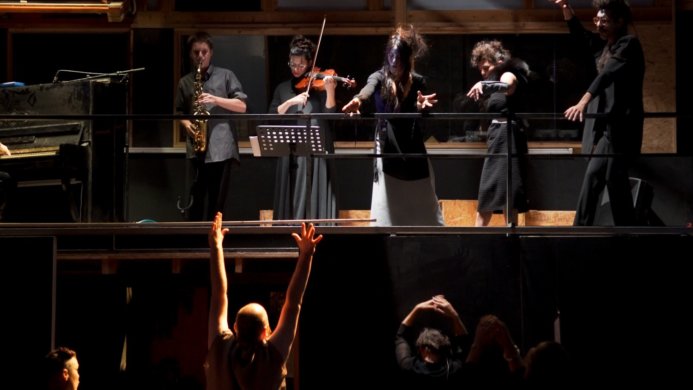 קאירוס - Sequence 01.00_52_33_03.Still006